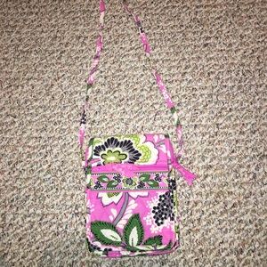 {{{VERA BRADLEY}}} CROSSBODY SATCHEL